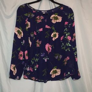 Navy floral Old Navy shirt